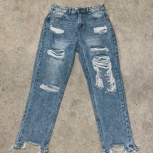 Cropped mom jeans size 5